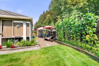 Breakfast Nook Photo of 164 46000 Thomas Road, Chilliwack, BC
