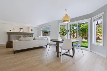 Living Room Photo of 20613 66a Avenue, Langley, BC