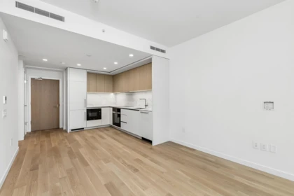 Kitchen Island Photo of 704 3963 Uplands Way, West Vancouver, BC