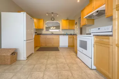Breakfast Nook Photo of 5692 Louise Way, Sechelt, BC