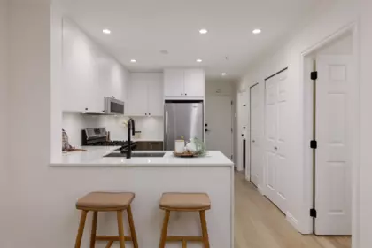 305 688 E 16th Avenue, Vancouver, BC, Vancouver — Apartment/Condo for sale