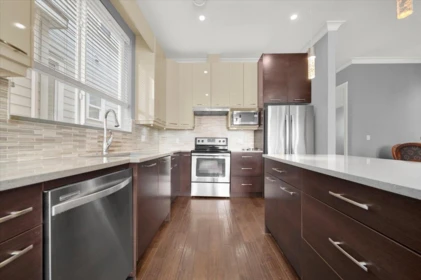 Kitchen Photo of 2886 160 Street, Surrey, BC