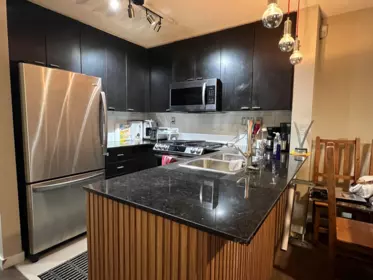 Kitchen Photo of 506 39 Sixth Street, New Westminster, BC