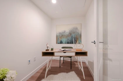 Entry Foyer Photo of 1909 5685 Halley Avenue, Burnaby, BC