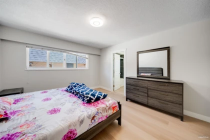 7148 6th Street, Burnaby, BC, Burnaby — Single Family Residence for sale