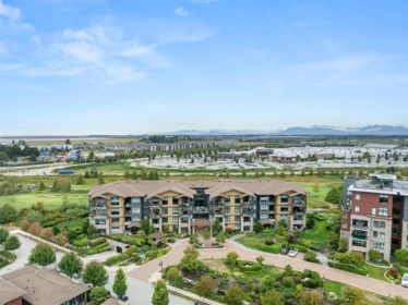 408 4977 Springs Boulevard, Delta, BC, Delta — Apartment/Condo for sale