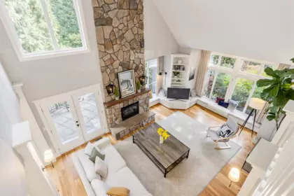 Basement Recreation Room Photo of 17015 105a Avenue, Surrey, BC
