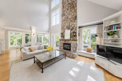 Dining Area Photo of 17015 105a Avenue, Surrey, BC