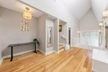 Laundry Room Photo of 17015 105a Avenue, Surrey, BC