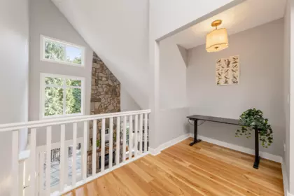 Mudroom Photo of 17015 105a Avenue, Surrey, BC