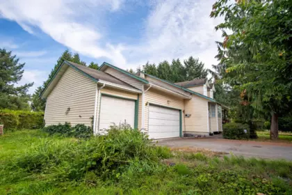 Pantry Photo of 19555 Richardson Road, Pitt Meadows, BC