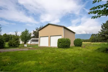Primary Bedroom Photo of 19555 Richardson Road, Pitt Meadows, BC