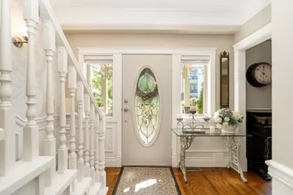 Breakfast Nook Photo of 4 15151 Buena Vista Avenue, White Rock, BC