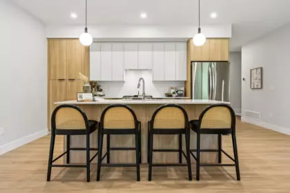Breakfast Nook Photo of 4 8745 Ashwell Road, Chilliwack, BC