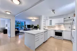 905 2024 Fullerton Avenue, North Vancouver, BC