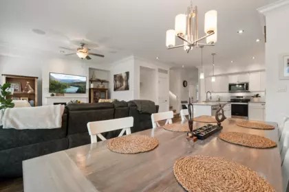 Breakfast Nook Photo of 2 44849 Anglers Boulevard, Chilliwack, BC
