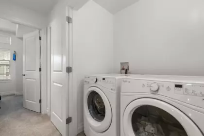 Guest Bathroom Photo of 2 44849 Anglers Boulevard, Chilliwack, BC