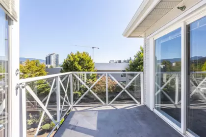 Front Yard Photo of 314 3122 St Johns Street, Port Moody, BC