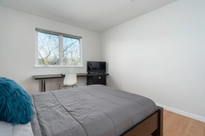 Bedroom 4 Photo of 301 1928 E 11th Avenue, Vancouver, BC