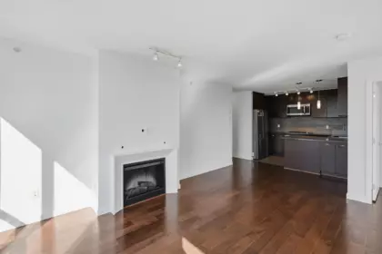 1703 1185 The High Street, Coquitlam, BC, Coquitlam — Apartment/Condo for sale