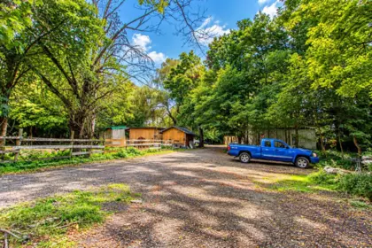 Front Yard Photo of 1020 Finch Drive, Squamish, BC