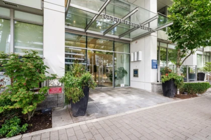 Office / Den Photo of 606 1661 Ontario Street, Vancouver, BC
