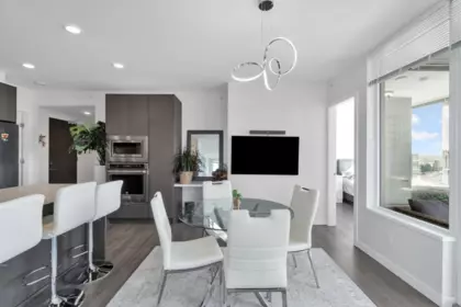 Family Room Photo of 2608 530 Whiting Way, Coquitlam, BC