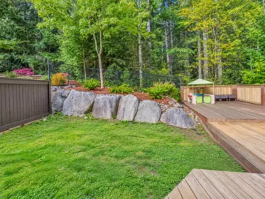 Garden / Landscaping Photo of 167 Fernway Drive, Port Moody, BC