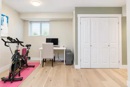 Hallway Photo of 167 Fernway Drive, Port Moody, BC