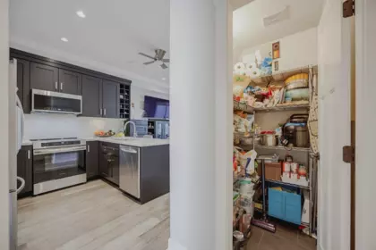 Kitchen Island Photo of 19 16458 23a Avenue, Surrey, BC