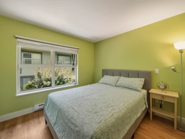 Mudroom Photo of 2990 Chesterfield Avenue, North Vancouver, BC