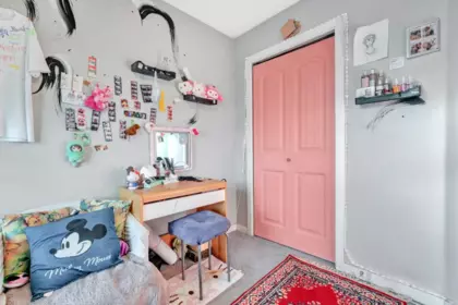 Hallway Photo of 48 12585 72 Avenue, Surrey, BC