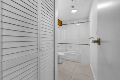 Primary Bathroom Photo of 402 1178 Hamilton Street, Vancouver, BC