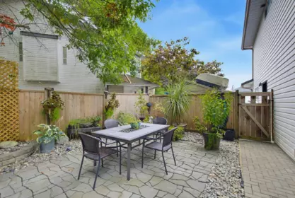 Front Yard Photo of 12476 231b Street, Maple Ridge, BC