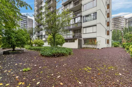 Swimming Pool Photo of 104 620 Seventh Avenue, New Westminster, BC