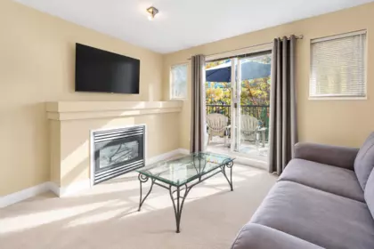12 1561 Booth Avenue, Coquitlam, BC, Coquitlam — Townhouse for sale