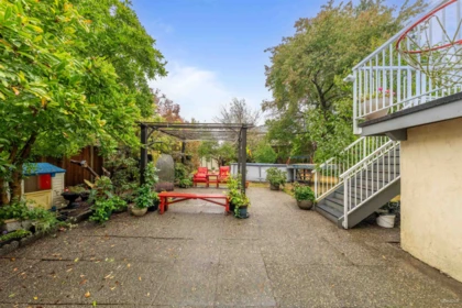 Fitness Center Photo Near 17245 59a Avenue, Surrey, BC