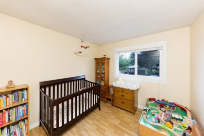 Laundry Room Photo of 17245 59a Avenue, Surrey, BC