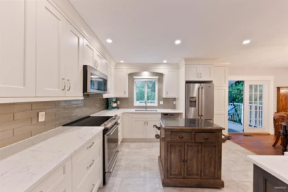 Walk-In Closet Photo of 17245 59a Avenue, Surrey, BC