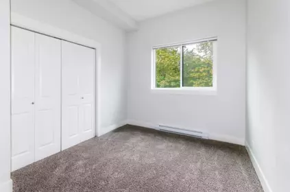 Bedroom 4 Photo of 401 2362 Whyte Avenue, Port Coquitlam, BC