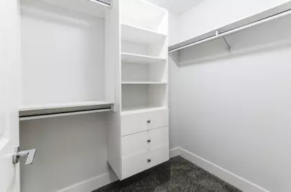Walk-In Closet Photo of 401 2362 Whyte Avenue, Port Coquitlam, BC