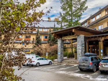230 4220 Gateway Drive, Whistler, BC, Whistler — Apartment/Condo for sale