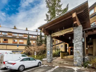 230 4220 Gateway Drive, Whistler, BC, Whistler — Apartment/Condo for sale