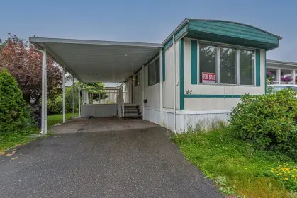 44 8220 King George Boulevard, Surrey, BC, Surrey — Manufactured Home for sale