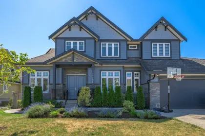 17298 0a Avenue, Surrey, BC, Surrey — Single Family Residence for sale
