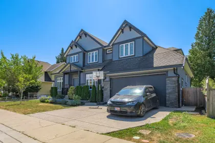 17298 0a Avenue, Surrey, BC, Surrey — Single Family Residence for sale