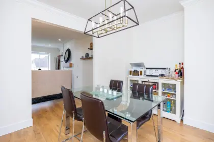 6057 191a Street, Surrey, BC, Surrey — Single Family Residence for sale