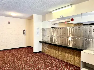 203 6340 Buswell Street, Richmond, BC, Richmond — Apartment/Condo for sale