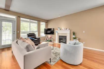 9 8250 158 Street, Surrey, BC, Surrey — Townhouse for sale