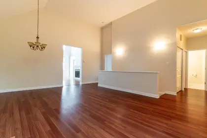 106 1465 Parkway Boulevard, Coquitlam, BC, Coquitlam — Townhouse for sale